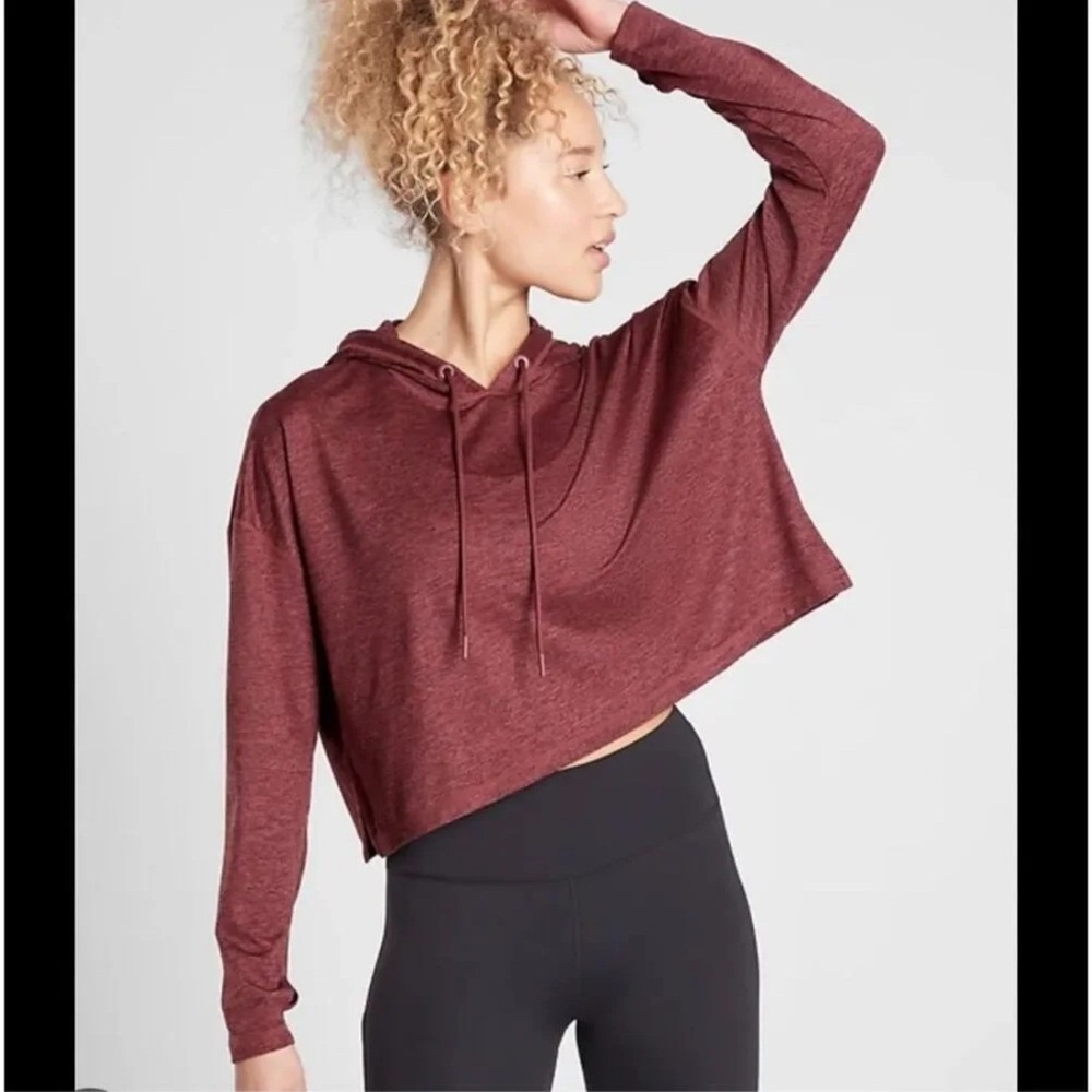 Athleta Uptempo Burgundy Heather Space Dye Cropped Active Hoodie Size Small